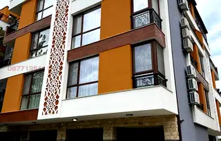 3-стаен апартамент с гараж в Сарафово, Бургас