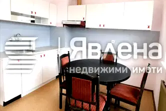 Двустаен апартамент с две тераси в Славейков, Бургас