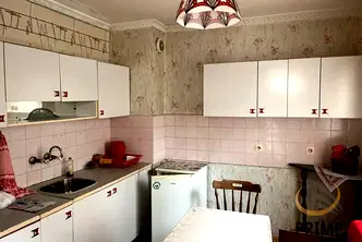 Тристаен апартамент с две тераси в кв. Възраждане, Бургас