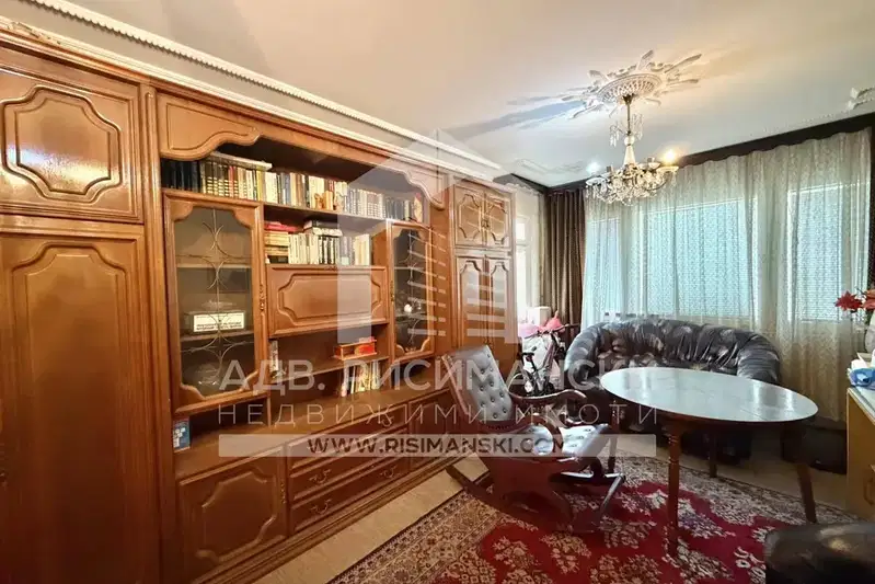 3-bedroom apartment in Burgas, Vyzrajdane