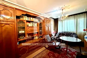 Тристаен апартамент с две тераси в Възраждане, Бургас