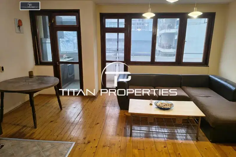 3-bedroom apartment in Burgas, Vyzrajdane