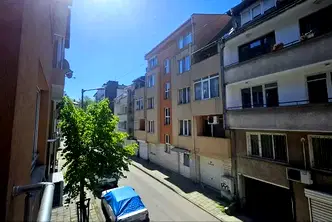 Едностаен апартамент в Възраждане, Бургас с тераса
