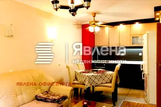 Двустаен апартамент в Бургас, Възраждане с тераса