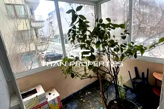 Тристаен апартамент в Бургас, Възраждане