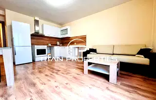 Тристаен апартамент в Бургас, Възраждане