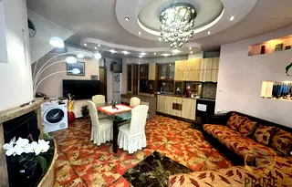Тристаен апартамент в ж.к. Възраждане, Бургас с камина