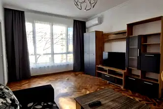 Тристаен апартамент с две тераси в кв. Възраждане, Бургас