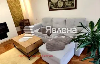 Многостаен апартамент в Бургас, Възраждане