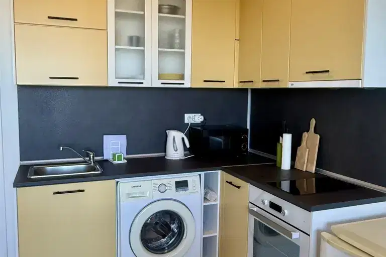 1-bedroom apartment in Oblast Varna, Byala
