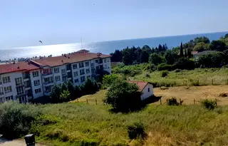Двустаен апартамент във Варна, Бяла