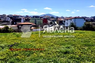 Тристаен апартамент в Бургас, Царево
