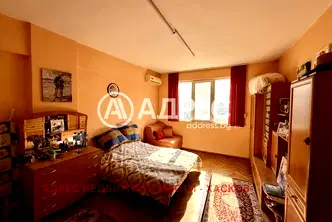 Двустаен апартамент в Хасково, Димитров