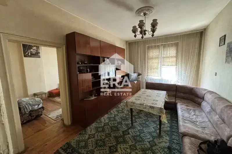4-bedroom apartment in Oblast Haskovo, Димитров