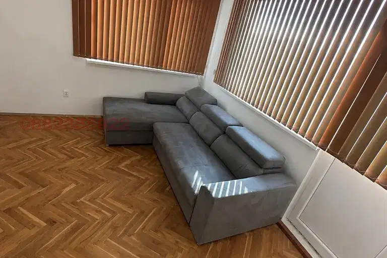 Многостаен апартамент в Добрич, Автогара