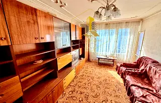 Тристаен апартамент в Добрич, Балик