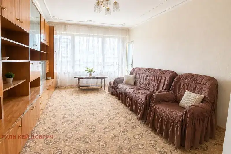 Тристаен апартамент в Добрич, Балик