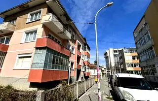 Тристаен апартамент в Добрич, Център