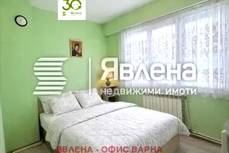 Двустаен апартамент в Добрич, Дружба 1