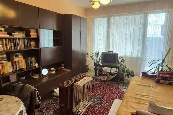 Двустаен апартамент в Добрич, Дружба 3