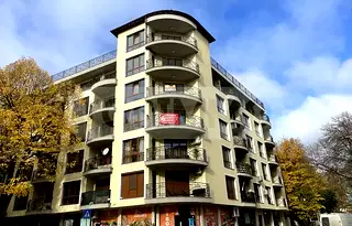 Двустаен апартамент в Добрич, Градска болница