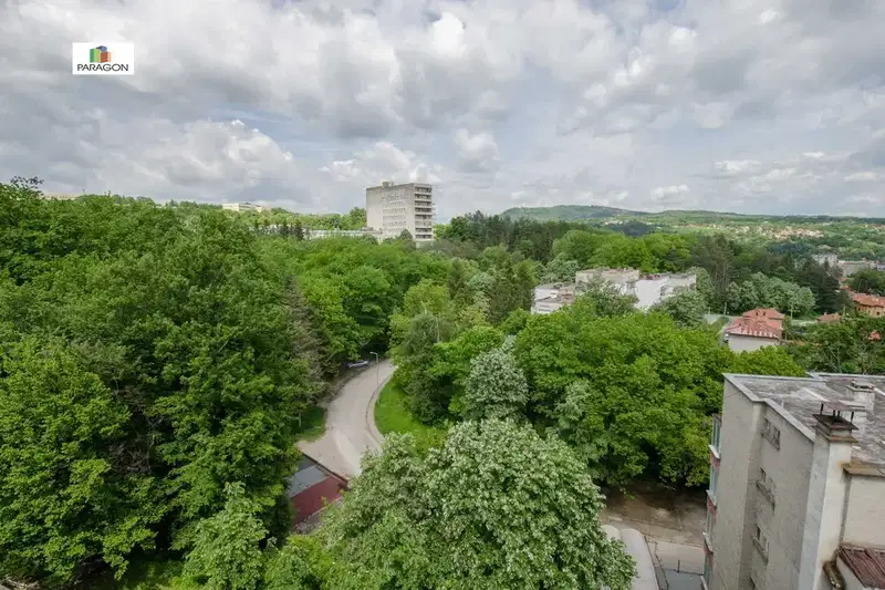 3-bedroom apartment in Gabrovo, Borovo