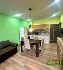 Тристаен апартамент в Габрово, Младост