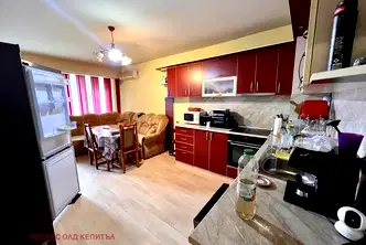 Тристаен апартамент във Велико Търново, Горна Оряховица