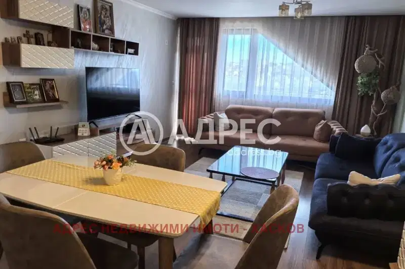 3-bedroom apartment in Haskovo, Badema
