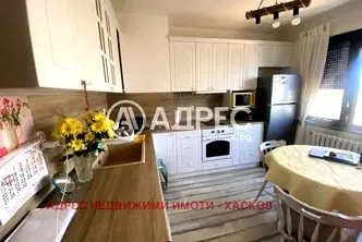 Тристаен апартамент в Хасково, Дружба 1