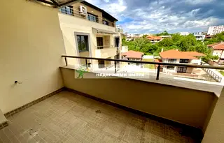 Двустаен апартамент в Хасково, Куба