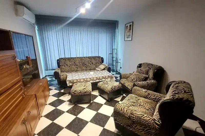 Тристаен апартамент в Хасково, Македонски