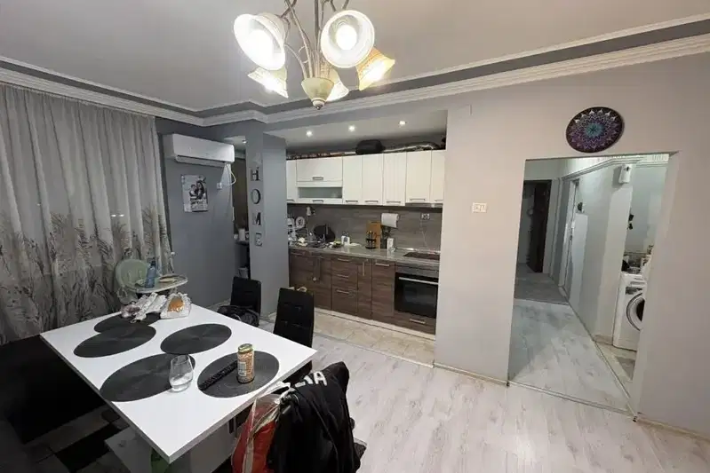 3-bedroom apartment in Oblast Plovdiv, Karlovo