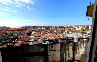 Тристаен апартамент в Добрич, Каварна