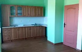 Тристаен апартамент в Добрич, Каварна