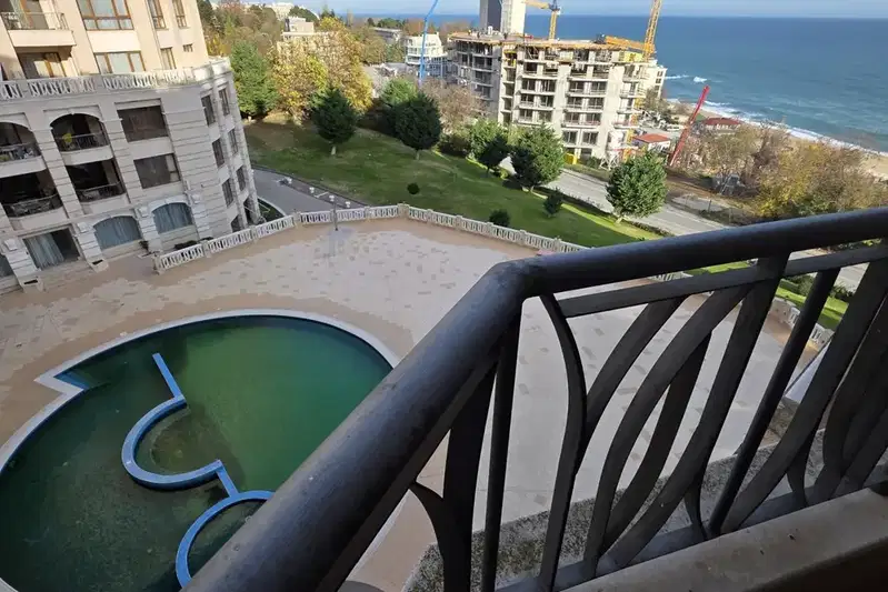 3-bedroom apartment in к.к. Чайка