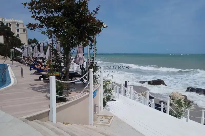 Двустаен апартамент в к.к. Чайка