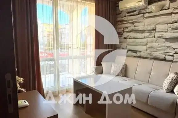 Двустаен апартамент в Бургас, к.к. Слънчев бряг