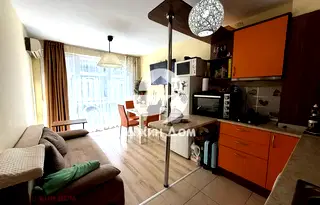 Двустаен апартамент в Бургас, к.к. Слънчев бряг