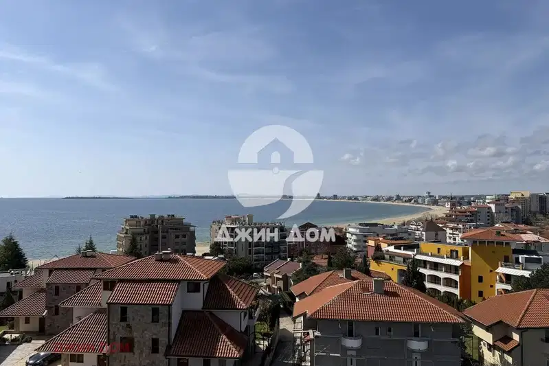 Двустаен апартамент в Бургас, к.к. Слънчев бряг