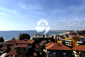 Двустаен апартамент в Бургас, к.к. Слънчев бряг