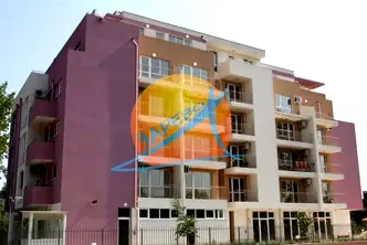 Двустаен апартамент в Бургас, к.к. Слънчев бряг