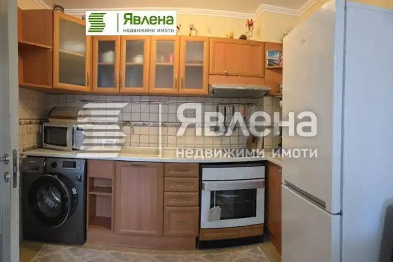 Двустаен апартамент в Бургас, к.к. Слънчев бряг