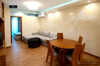 Тристаен апартамент в Бургас, к.к. Слънчев бряг