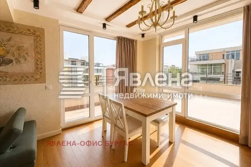 3-bedroom apartment in Oblast Burgas, Slynchev Bryag