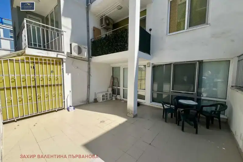 Тристаен апартамент в Бургас, к.к. Слънчев бряг