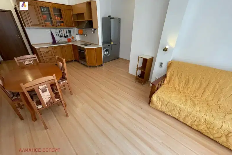 4-bedroom apartment in Burgas, Slynchev Bryag