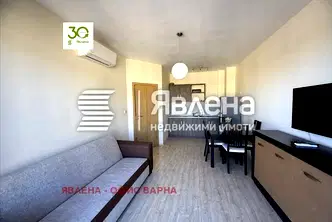 Двустаен апартамент в к.к. Св.Св. Константин и Елена