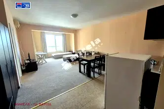 Двустаен апартамент в к.к. Златни пясъци