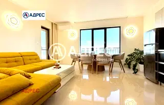 Тристаен апартамент в к.к. Златни пясъци